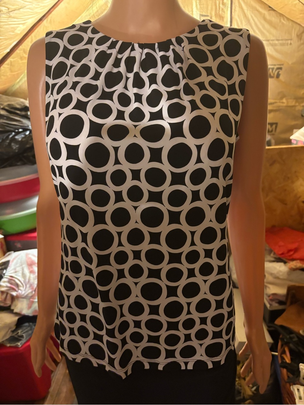 Sleeveless Black & White Circle Print Women’s Top Calvin Klein Size S